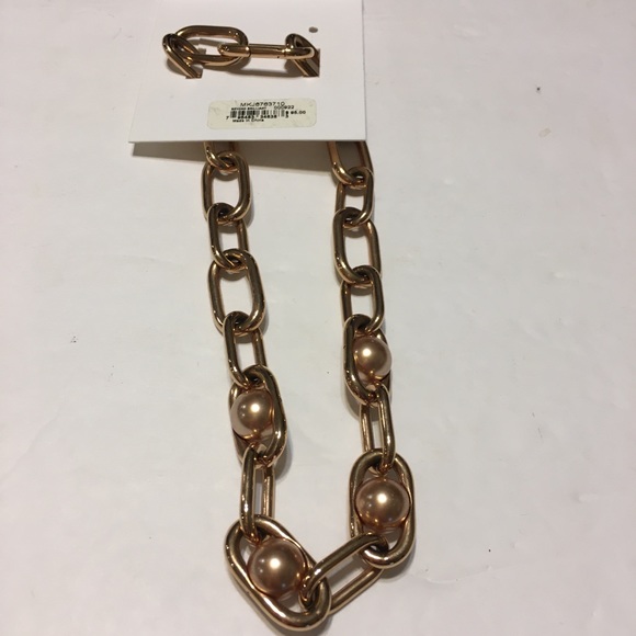 MICHAEL KORS Women Pink Pearl Link Gold Necklace - Picture 4 of 8
